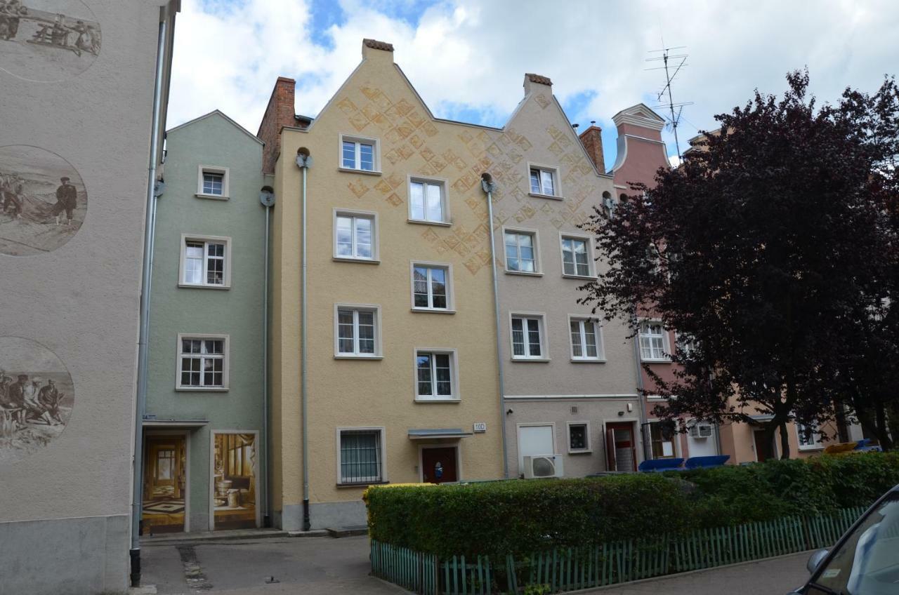 Apartment Above Motlawa Gdansk Exterior photo